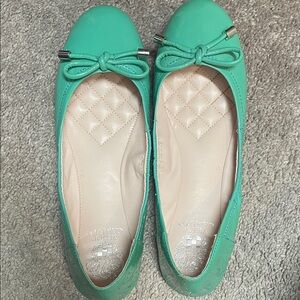 Vince Camuto Green Bow Flats